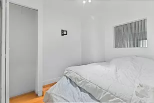 1035 Meridian Ave, Miami Beach, FL 33139 - Photo 12