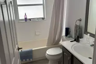 14272 NW 18th Ct, Pembroke Pines, FL 33028 - Photo 36