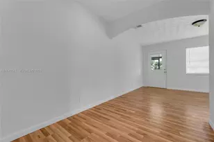 6340 Dawson St, Hollywood, FL 33023 - Photo 10
