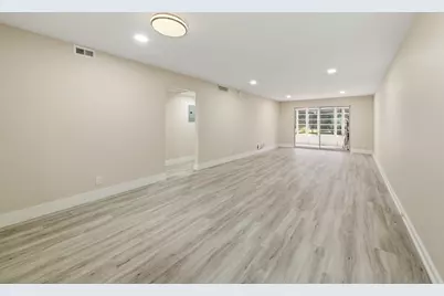 2901 Victoria Circle #B2, Coconut Creek, FL 33066 - Photo 6