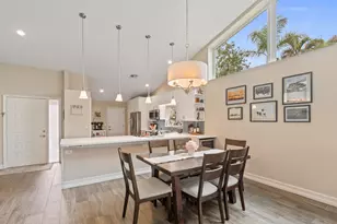 1401 Mahogany Pl, Palm Beach Gardens, FL 33418 - Photo 10