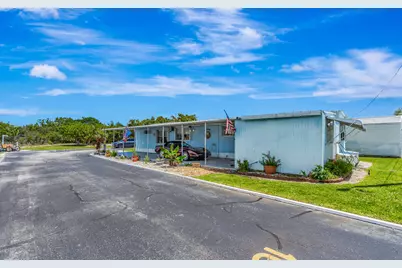 10885 SE Federal Hwy 67 Highway, Hobe Sound, FL 33455 - Photo 6
