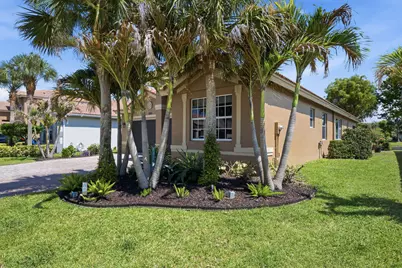 2165 SW Newport Isles Boulevard, Port Saint Lucie, FL 34953 - Photo 4