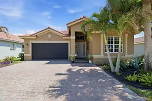 2165 SW Newport Isles Blvd, Port Saint Lucie, FL 34953 - Photo 1