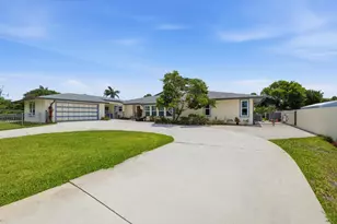 4599 SE Halston Ct, Stuart, FL 34997 - Photo 2