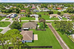 1293 SW Kalevala Dr, Port Saint Lucie, FL 34953 - Photo 34