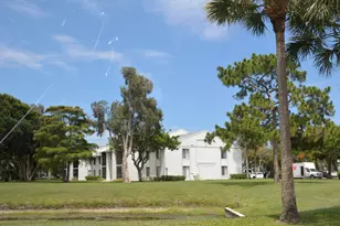 3726 Savoy Ln, West Palm Beach, FL 33417 - Photo 6