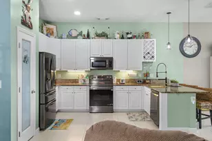 10771 SW Waterway Ln, Port Saint Lucie, FL 34987 - Photo 12
