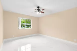 9855 Westview Dr, Coral Springs, FL 33076 - Photo 22