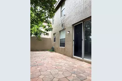 5487 Queenship Court, Greenacres, FL 33463 - Photo 14