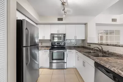 4828 N State Road 7 #8306, Coconut Creek, FL 33073 - Photo 2
