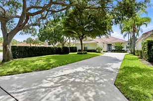 452 Kelsey Park Dr, Palm Beach Gardens, FL 33410 - Photo 2