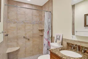 300 Cape Cod Cir, Lake Worth, FL 33467 - Photo 24