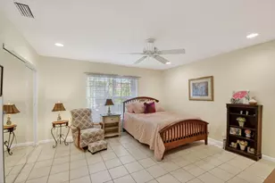 300 Cape Cod Cir, Lake Worth, FL 33467 - Photo 20
