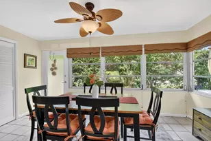 300 Cape Cod Cir, Lake Worth, FL 33467 - Photo 18