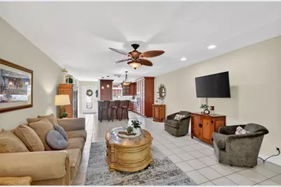 300 Cape Cod Circle, Lake Worth, FL 33467 - Photo 16
