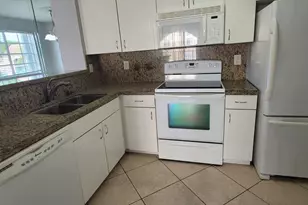 1755 Village Blvd, West Palm Beach, FL 33409 - Photo 12