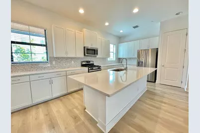 12666 Machiavelli Way, Palm Beach Gardens, FL 33418 - Photo 6