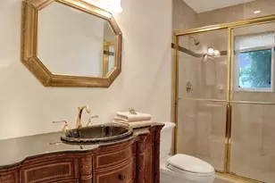 449 Isle of Palms Dr, Fort Lauderdale, FL 33301 - Photo 30