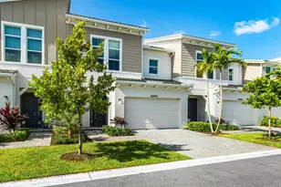 16474 Helix Ct, The Acreage, FL 33470 - Photo 4