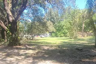 8511 64th Ct, Vero Beach, FL 32967 - Photo 1