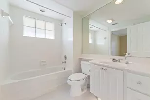 4526 Illicium Dr, Palm Beach Gardens, FL 33418 - Photo 16