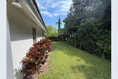 1770 Emilio Lane, Palm Springs, FL 33406 - Photo 26