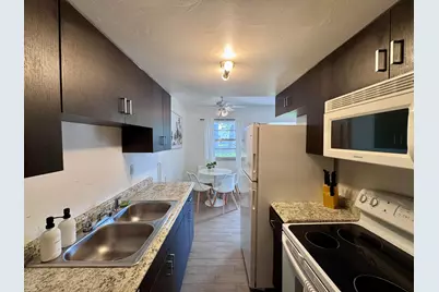 202 Lucerne Avenue #Unit 12, Lake Worth Beach, FL 33460 - Photo 4