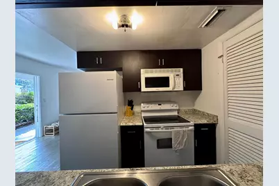 202 Lucerne Avenue #Unit 12, Lake Worth Beach, FL 33460 - Photo 8