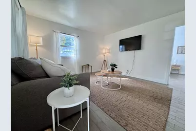 202 Lucerne Avenue #Unit 12, Lake Worth Beach, FL 33460 - Photo 2
