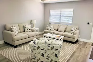 564 Saxony L Dr, Delray Beach, FL 33446 - Photo 2