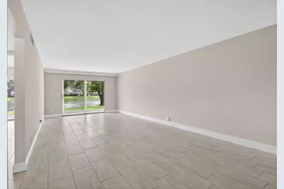 2202 Lucaya Bend #B1, Coconut Creek, FL 33066 - Photo 4