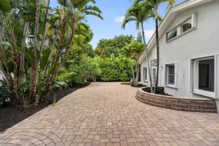 606 Paulina Rd, Jupiter, FL 33477 - Photo 48