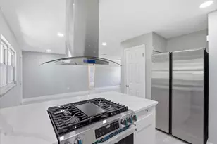 3000 Langston Dr, Fort Pierce, FL 34946 - Photo 12