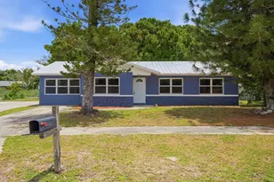 3000 Langston Dr, Fort Pierce, FL 34946 - Photo 1