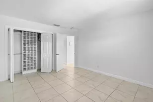 2607 NE 8th Ave, Wilton Manors, FL 33334 - Photo 12
