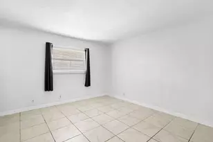 2607 NE 8th Ave, Wilton Manors, FL 33334 - Photo 10