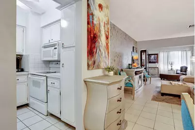 2131 NE 42nd Court #210e, Lighthouse Point, FL 33064 - Photo 6