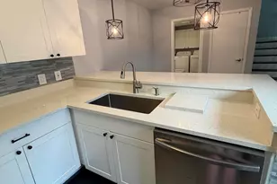 1611 16th Way, West Palm Beach, FL 33407 - Photo 10