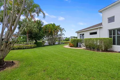 357 Vizcaya Drive, Palm Beach Gardens, FL 33418 - Photo 36