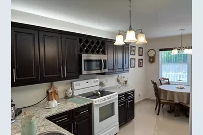 2603 NW 103rd Avenue, Sunrise, FL 33322 - Photo 4