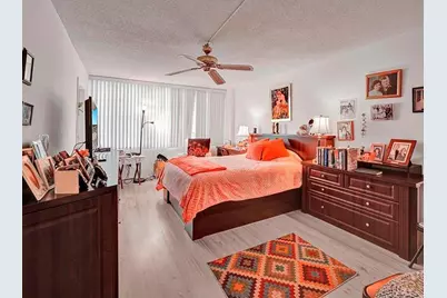 18031 Biscayne Boulevard #1004, Aventura, FL 33160 - Photo 4