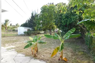 715 S C St, Lake Worth, FL 33460 - Photo 14