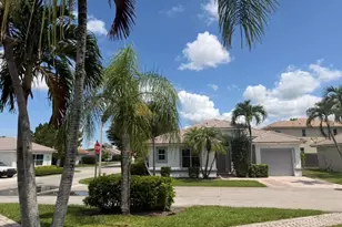 1852 Capeside Cir, Wellington, FL 33414 - Photo 2
