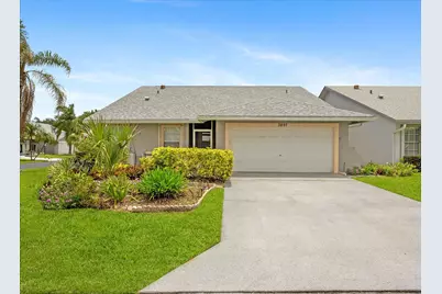 3897 Dafilee Circle, West Palm Beach, FL 33417 - Photo 2