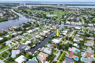 717 Robin Way, North Palm Beach, FL 33408 - Photo 1