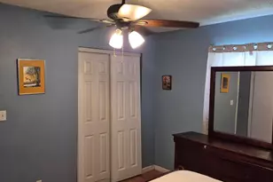 1001 SW 74th Ave, North Lauderdale, FL 33068 - Photo 4
