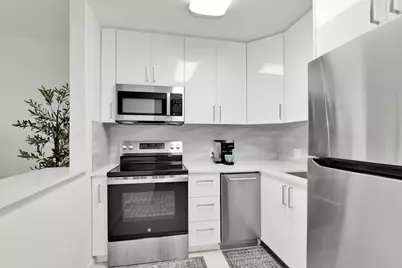 175 Fanshaw E, Boca Raton, FL 33434 - Photo 2