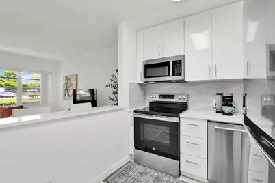 175 Fanshaw E, Boca Raton, FL 33434 - Photo 1