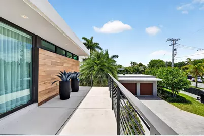 1529 Middle River Drive, Fort Lauderdale, FL 33304 - Photo 52